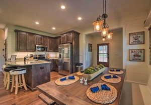 Gated Glenville Cottage: Hike, Fish, & Golf!