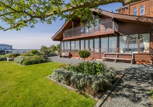 Cabin ∙ 5 bedrooms ∙ 10 guests