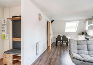 Gemütlich 6 - Two Bedroom Apartment, Sleeps 4