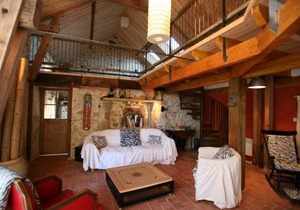 Gite Beaune-d'Allier, 7 bedrooms, 15 persons
