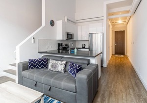 GLOBALSTAY . 2BR 2 STOREY LOFT. Free Parking.Gym