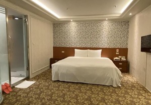 Golden Age Hotel