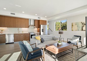 Golden Hill 11