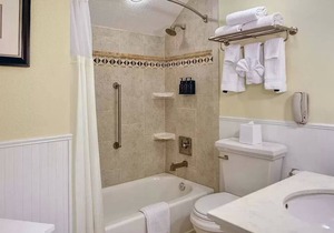 Golf Course Studio - Kingsmill, Minutes to Busch Gardens & Colonial Williamsburg