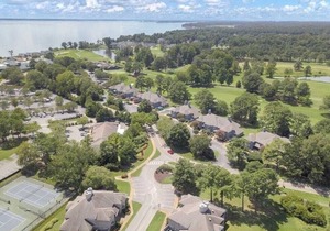 Golf Course Studio - Kingsmill, Minutes to Busch Gardens & Colonial Williamsburg