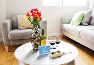Gorgeous and bright one bedroom in trendy Chelsea