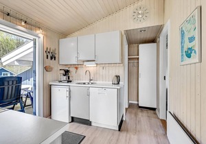 Gorgeous home in Rudkøbing with WiFi