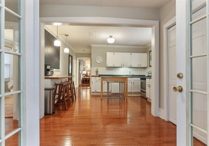 Gorgeous Union Pier Home Close To Beach and Downtown!