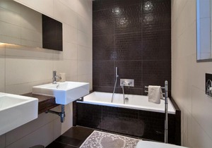 Grand Harbour Seafront Apartment