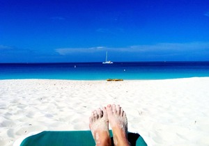 Grandview Penthouse 3 Bedroom plus bonus 4th bedroom Beach Front on Grace Bay