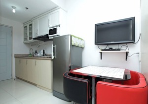 Grass Residences - Condo