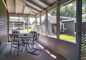 Great River Road Cabin on the Mississippi Backwaters Catfish Cabin