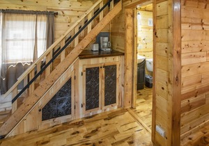 Great River Road Cabin on the Mississippi Backwaters Eagle Cabin