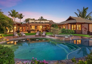Great Vacation Home in Mauna Lani - Private Bedrooms, Pool, Sundeck!