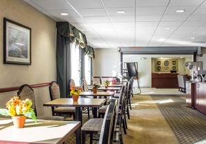 Green Valley Comfort Inn