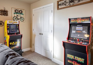 Greenwind at The Ledges Golf Club *Resort Amenities Included!