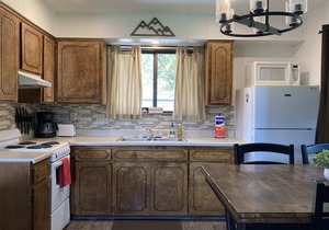 Greer "Mountain Vista" #4 @ Antler Ridge Cabins