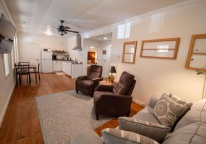 Greeter Falls Lodge Suite 5