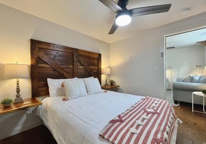 Greeter Falls Lodge Suite 4