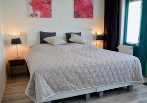 GRIMAUD 151 - 6 PERSOONS VAKANTIEWONING