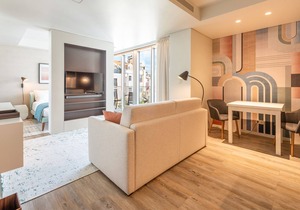 GuestReady - Midcentury Studio with Balcony in Santos (401)