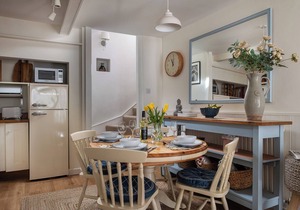 Hall Cottage, Baslow, near Chatsworth House, sleeps 4