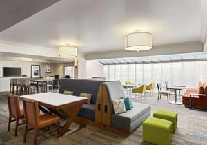 Hampton Inn Portland Airport