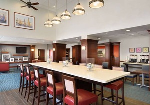 Hampton Inn & Suites Middletown