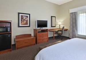 Hampton Inn & Suites Grand Rapids-Airport 28th St