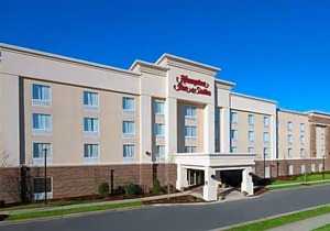 Hampton Inn & Suites Huntersville