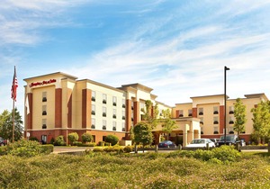 Hampton Inn & Suites Providence / Smithfield