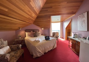 Hanlon Guest House