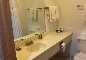 Harbor Inn- Waterfront Room #15 - one queen bed