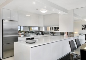 HARIS - Modern Two Bedroom Apartment with Amazing Views