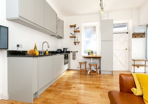 Harrogate Center-Modern stylish two bedroom house