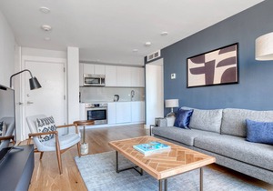 Harvard Sq 1BR w/Balcony, near Shops & Campus by Blueground