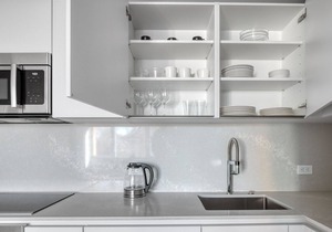 Harvard Sq 1BR w/Balcony, near Shops & Campus by Blueground