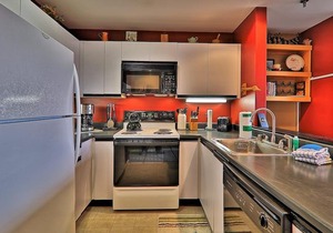 Highridge Condominium Unit E11