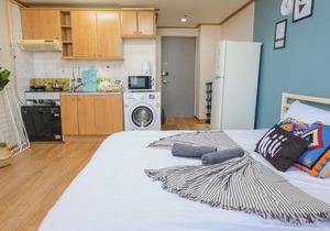 hiii-Homtel SinchonYonsei Ro ·2nd