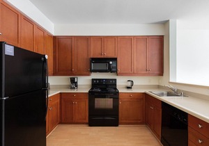 Hip San Jose 1BR w/Gym, Pool, W/D, walk to WF + Caltrain, by Blueground