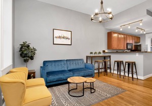 Historic 2-bedrm/2-bth in the heart of Soulard