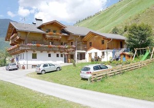 Holiday apartment Innervillgraten for 2 - 4 persons with 1 bedroom - Holiday house