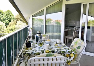 Holiday apartment with air conditioning and terrace