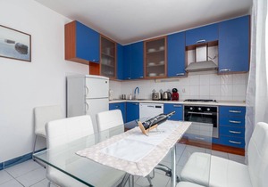 Holiday apartment Arbanija for 1 - 5 persons with 2 bedrooms - Row house