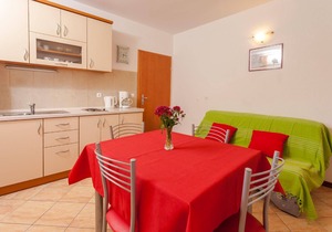 Holiday apartment Brela for 1 - 4 persons with 1 bedroom - Holiday apartment in one or multi-family