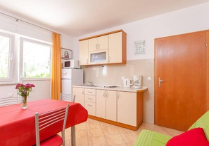Holiday apartment Brela for 1 - 4 persons with 1 bedroom - Holiday apartment in one or multi-family