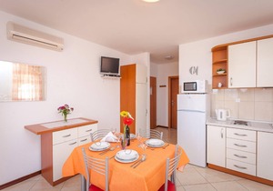 Holiday apartment Brela for 1 - 4 persons with 1 bedroom - Holiday apartment in one or multi-family