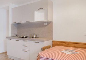 Holiday Apartment “Kruma - Gsail 3” with Mountain View, Wi-Fi & Balcony