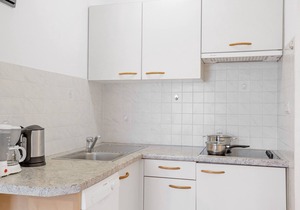 Holiday Apartment “Kruma - Gsail 2” with Mountain View, Wi-Fi & Balcony