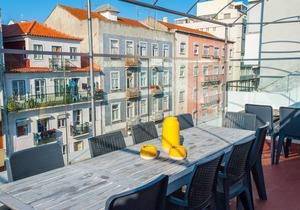 Holiday apartment Lisbon for 1 - 14 persons with 5 bedrooms - Holiday apartment in one or multi-fami